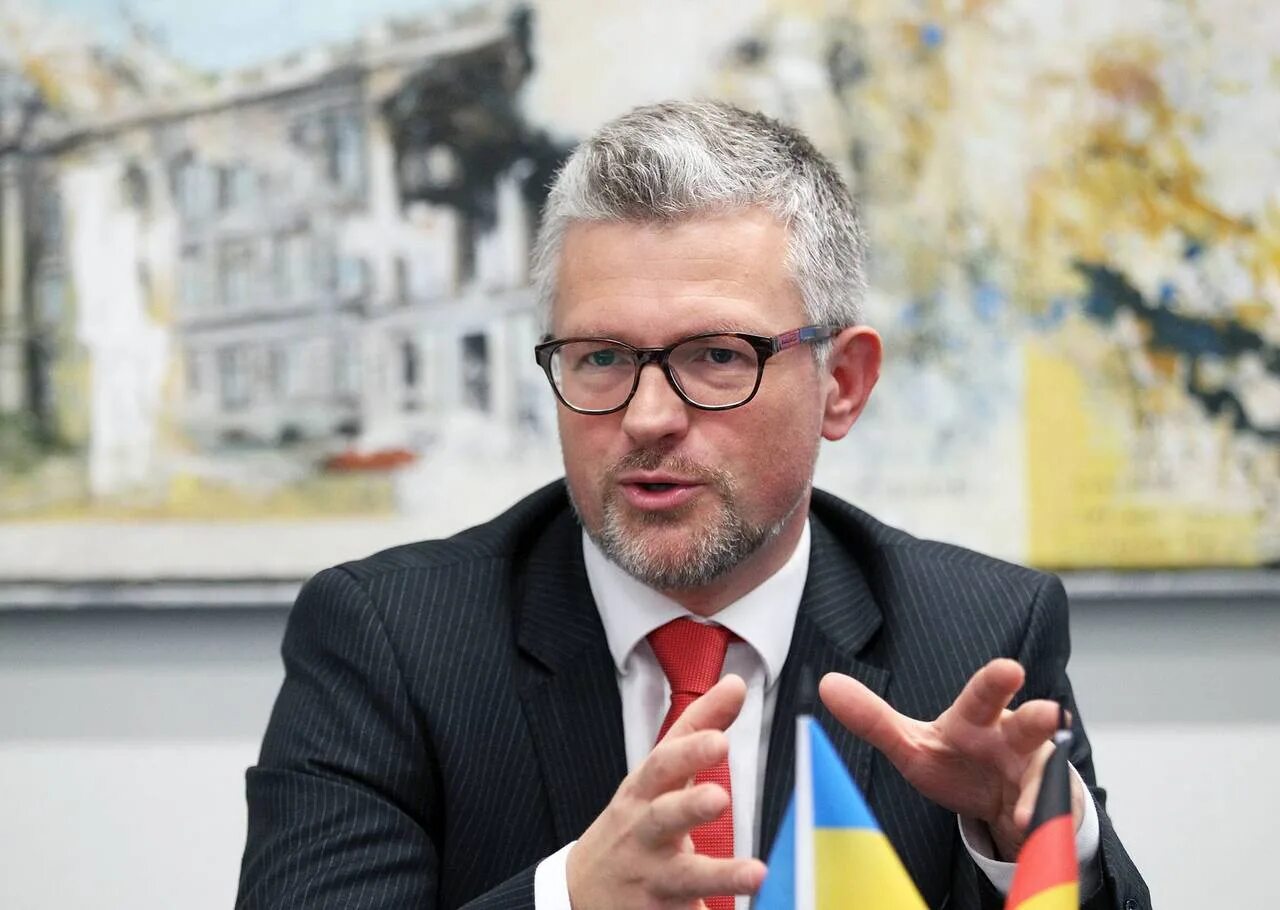 Мельник посол Украины. Посол Украины в Германии.