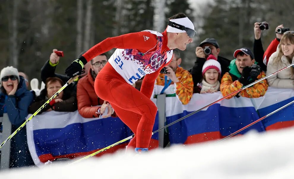 Зимние олимпийские игры кольца. Город первым принявший зимнюю олимпиаду. Олимп игры 2022. Наталья непряева серебро скиатлона. Олимпийские игры в сочи 2022.