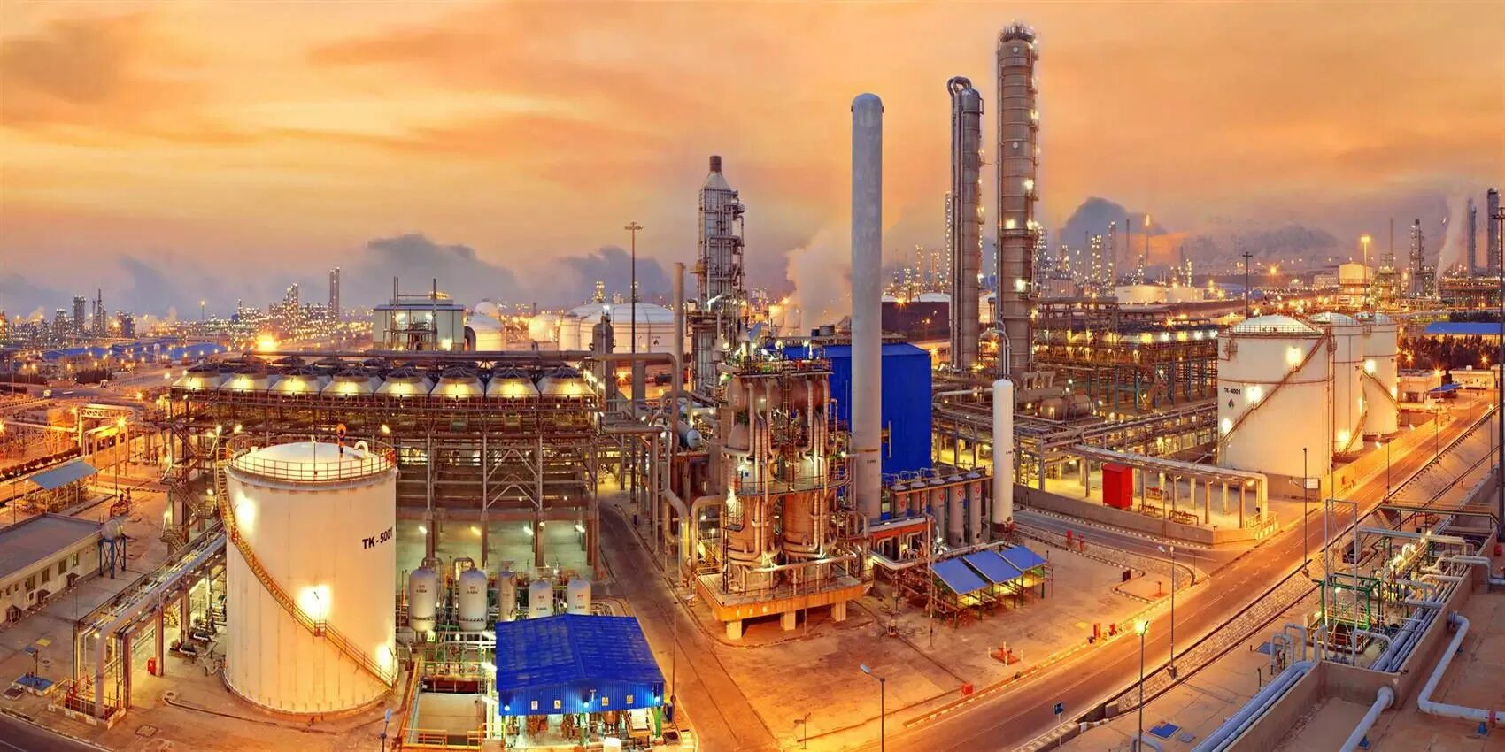 Amir Kabir Petrochemical. Persian Gulf Petrochemical industries. Индустрия фон. Bandar Imam Petrochemical refinery Иран.