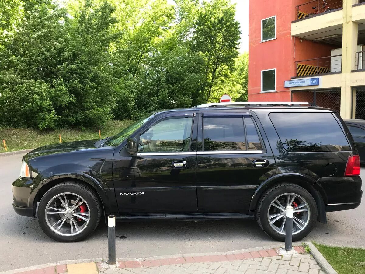 Lincoln navigator 2 r22. Lincoln navigator 2005 tuning. Lincoln navigator 2 r22. Linkoln navigator. Диски navigator.
