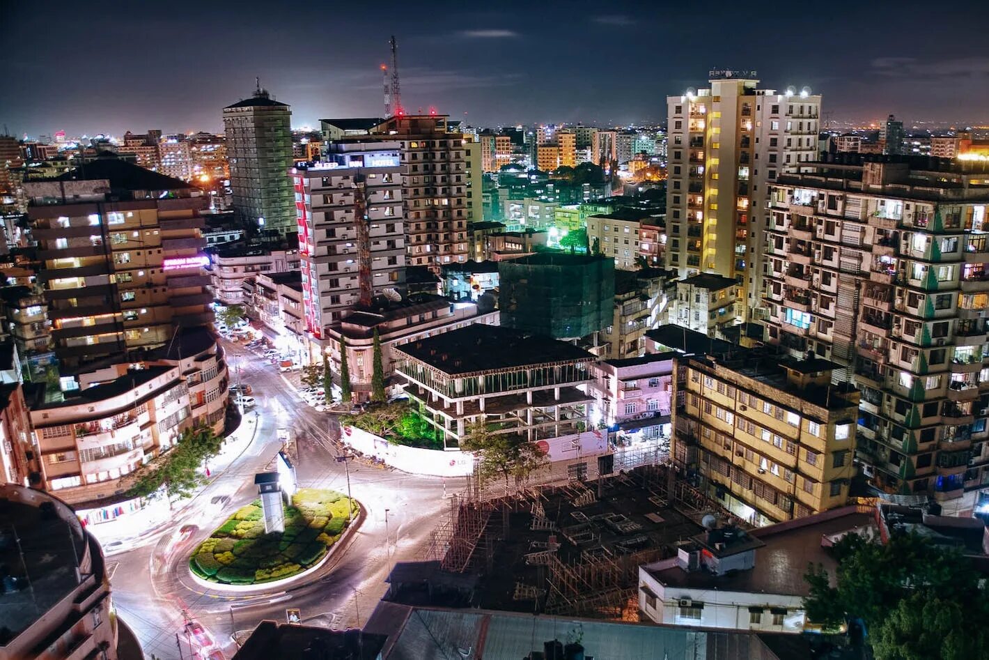 Город эс. Dar es Salaam город. Додома столица Танзании.