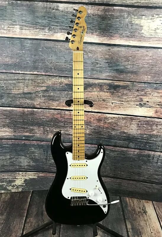 Squier Stratocaster made in Korea. Fender Stratocaster Squier e Цой. Squier Strat made in Japan.