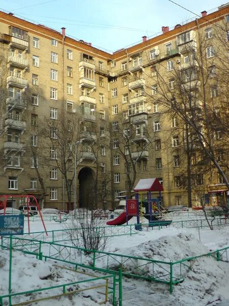 Савеловская дом 10. Профсоюзная 7/12 москва. профсоюзная д 7/12. метро академическая сталинские здания. ул профсоюзная дом 15.