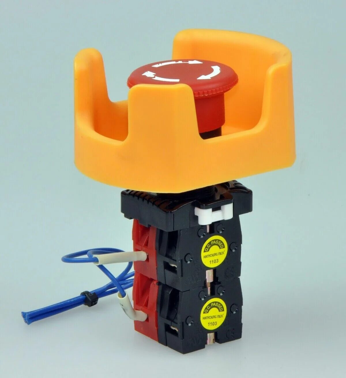 Mach3 плазма схема. Alfa 110 аварийный стоп двигателя. Сыворотка в упаковке косметика. Сыворотка в упаковке косметика. Аварийный выключатель eje116.