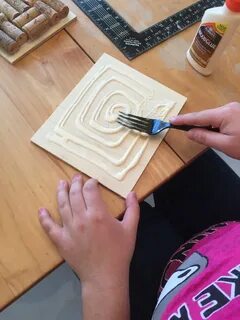 Аккуратно приклеенная