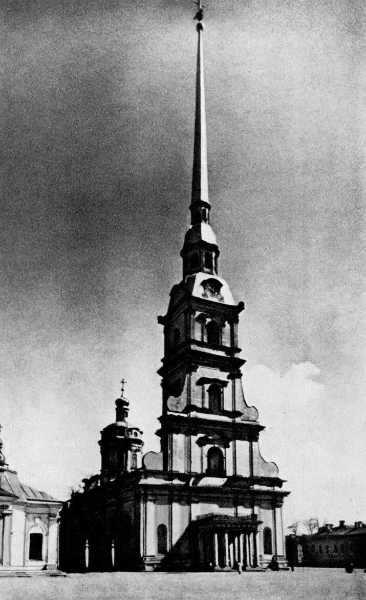 храмы времен петра. собор апостола петра и павла в петергофе. исаакиевский собор 1819. памятники архитектуры петра 1. церкви в москве при петре 1.