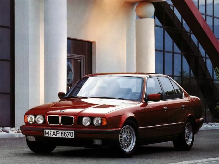 Е34 рестайлинг. BMW 525 e34. BMW e34 525i. BMW 5 e34 1988. BMW 525 e34 1990.