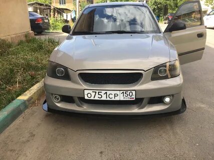 Hyundai accent передний