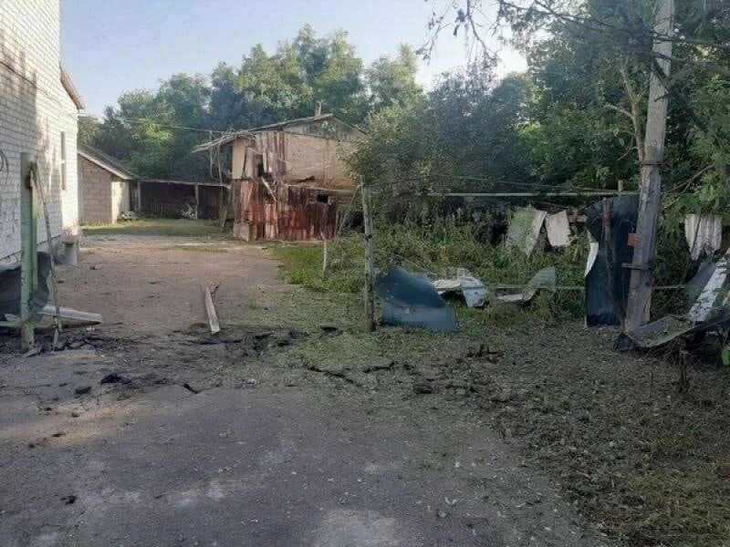 В селе. Обстрел села Чуровичи Климовского района. Обстрел Брянской области. Село Чуровичи больница. Обстрел брянской области сегодня 2024 года