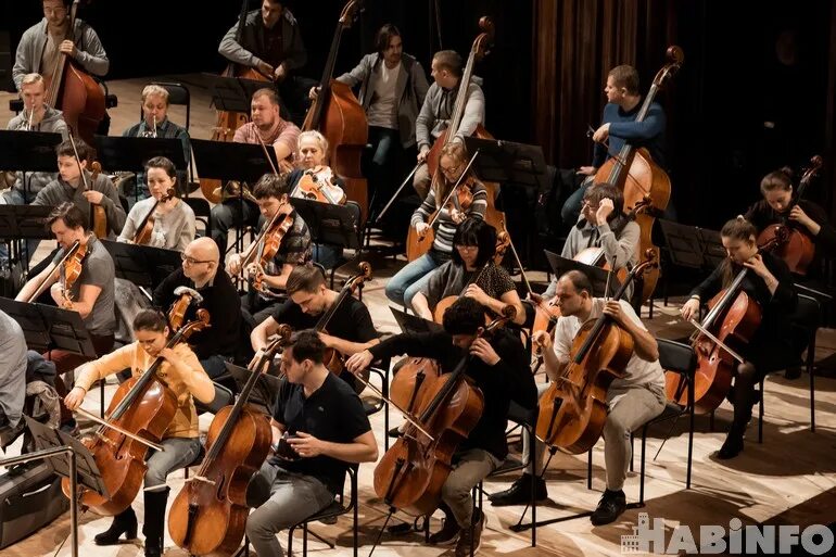 Павел товпич фортепиано. Евгения коган виолончелист. Иван сканави виолончелист. Коган виолончель. Иван сканави виолончелист.