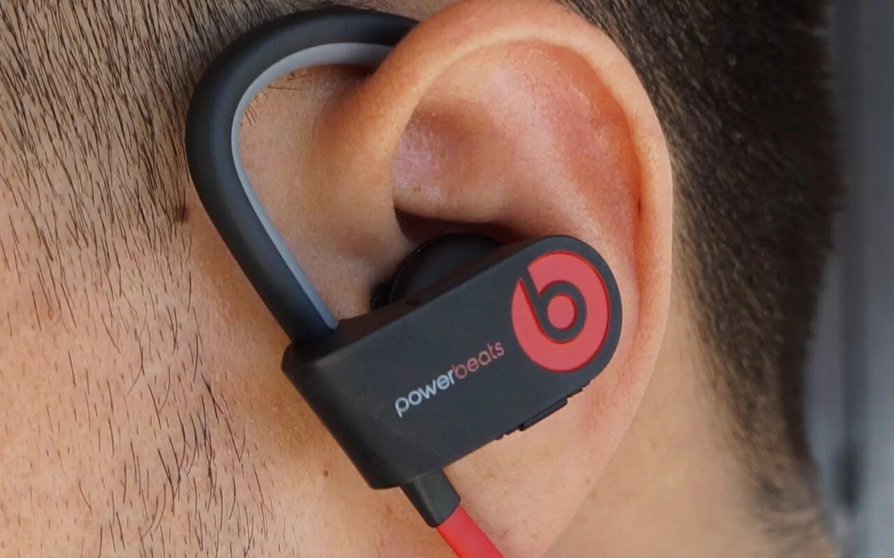 Беспроводные наушники т2 DIIFA В ушах. POWERBEATS 1. Наушники Beats ушные. Bluthoos наушники.