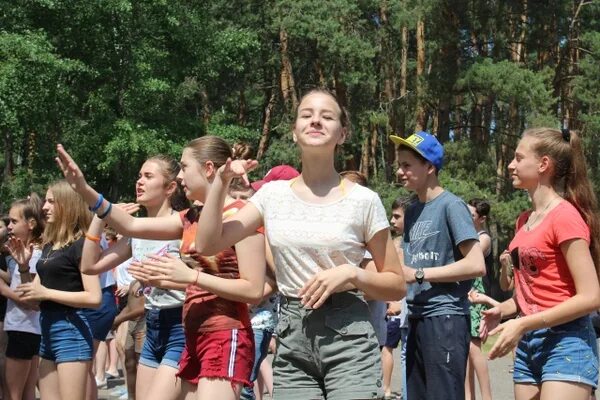 Детские лагеря в белгороде. Лагерь юность белгород. Лето лагерь. Как отправить ребенка в лагерь белгород. Лагерь гагарино белгород.