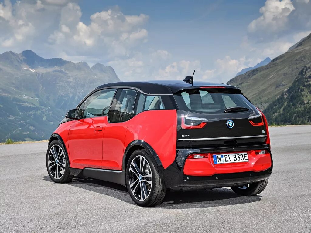 I3. Bmw i3 красная. bmw i3 2025. бмв i3 2017. bmw i3s 2025.