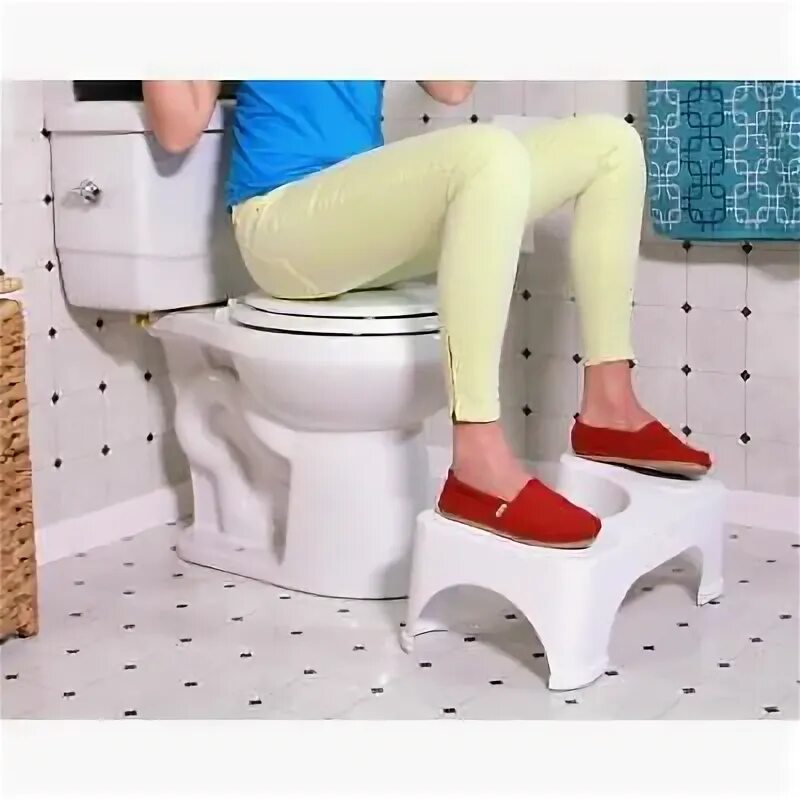 Есть женщины в туалете