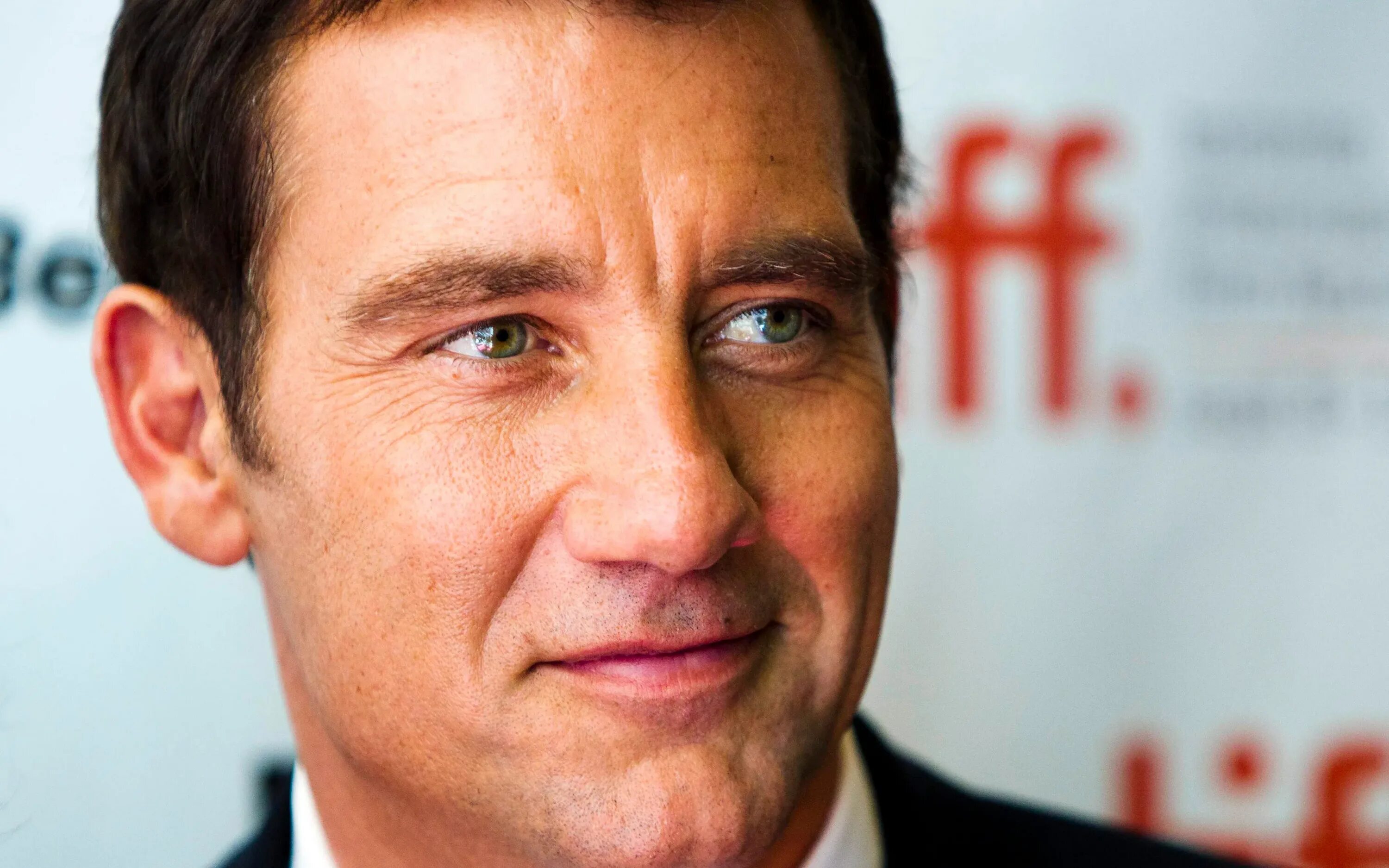Clive owen 2023. Клайв оуэн фото. Клайв оуэн 2022. Clive owen 2022. Клайв оуэн 2021.