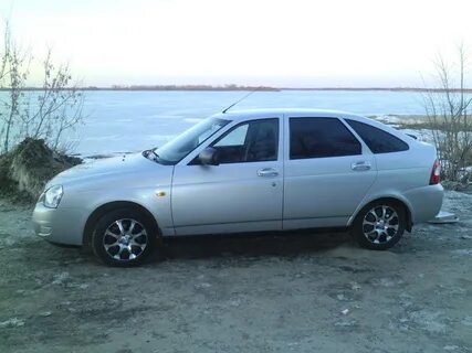 Приоры авито хэтчбек