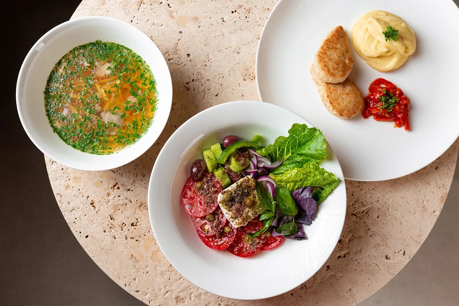 Летние блюда. Салаты на летнее меню. Лучшие блюда лета. Блюда летнего меню. Лучшие блюда лета.