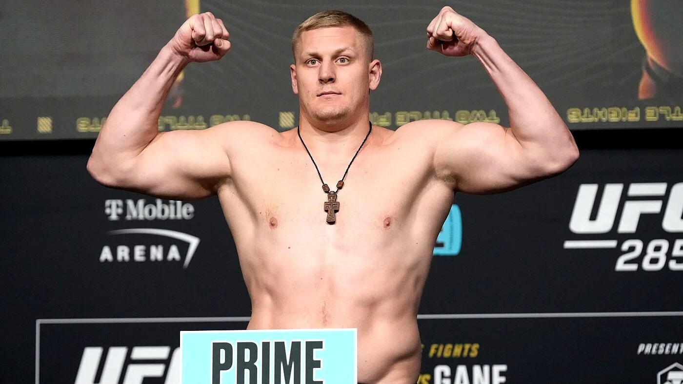 Кто победил павлович. Кто победил павлович. Фрэнсис нганну. Ufc. Боец юфс павлович.