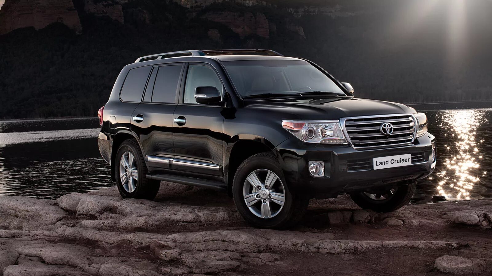 Toyota Land Cruiser 200. Тойота ленд Крузер 200 2015. Тойота Лэрд пркизер 200 2015. Тойота ленд Крузер 200 2015 черный. Лк 200 дизель