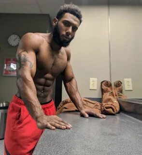 tanksnlove is getting his ass into something other than onlyfans? inside ja...