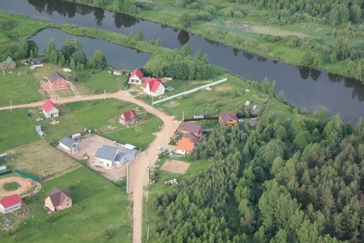 Ясенево краснодар. Лобастово Некрасовский район. Ясенево Некрасовский район. Поселок Ясенево речка Солоница. Ясенево Ярославская область коттеджный поселок.