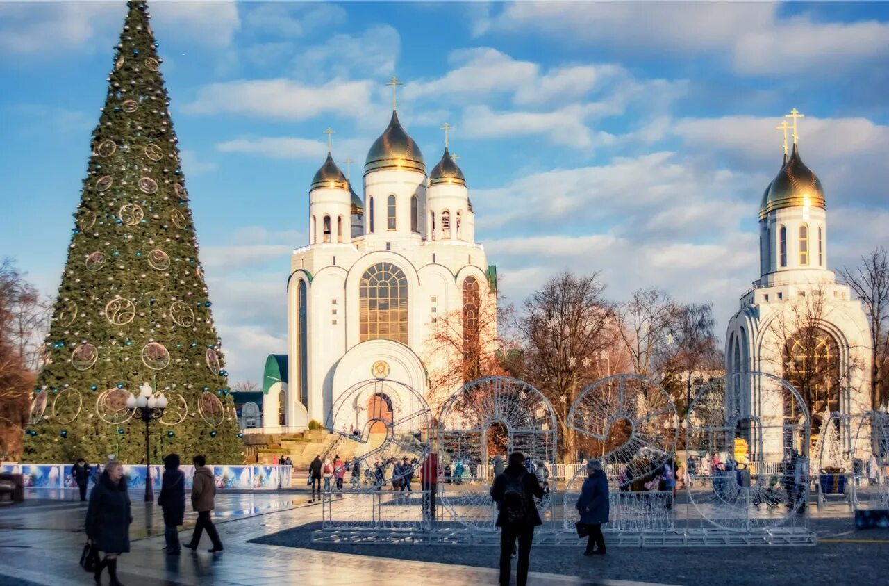 Тур в калининград ноябрь 2025. Калининград площадь. центральная площадь калининграда. калининград обзорная экскурсия. площадь победы калининград фото.