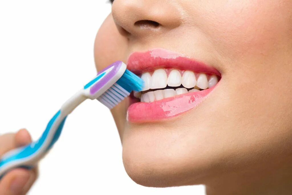 Состояние гигиены полости рта. Гигиена полости рта. Зубы гигиена полости рта. Гигиена полости рта зубные щетки. Индивидуальная и профессиональная гигиена полости рта.