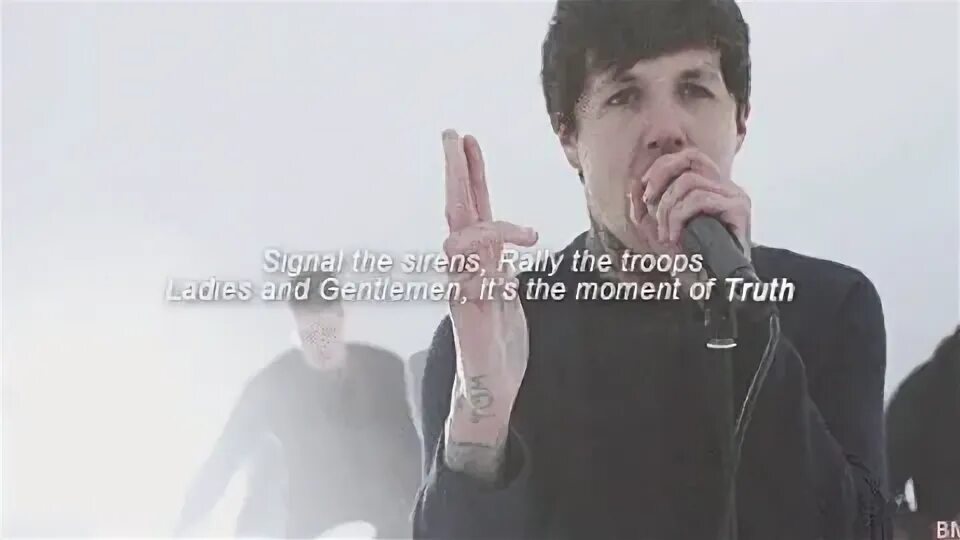 Shadow moses bring me. Оливер сайкс shadow moses. oliver sykes shadow moses. bring me the horizon shadow moses. bring me the horizon гифки.