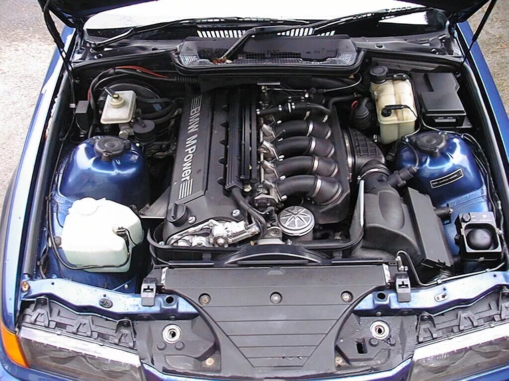 3 е мотор. BMW e36 m3 engine. BMW e36 m50. BMW e36 1.6. BMW e46 подкапотка.