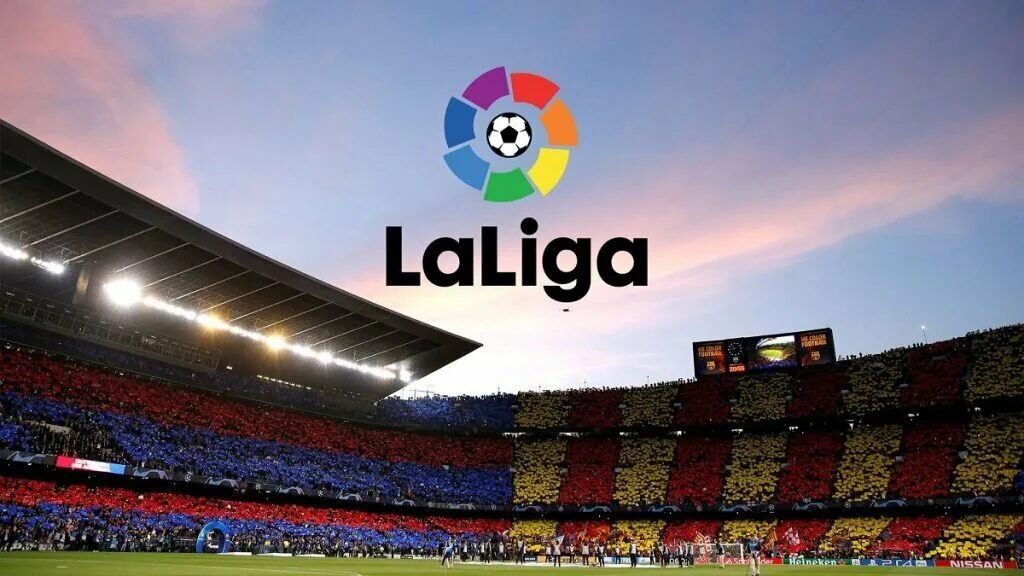Футбольная ла лига. Камп ноу стадион внутри. Чемпионат Испании ла лига. Чемпионат Испании лого. Ла лига Испания.