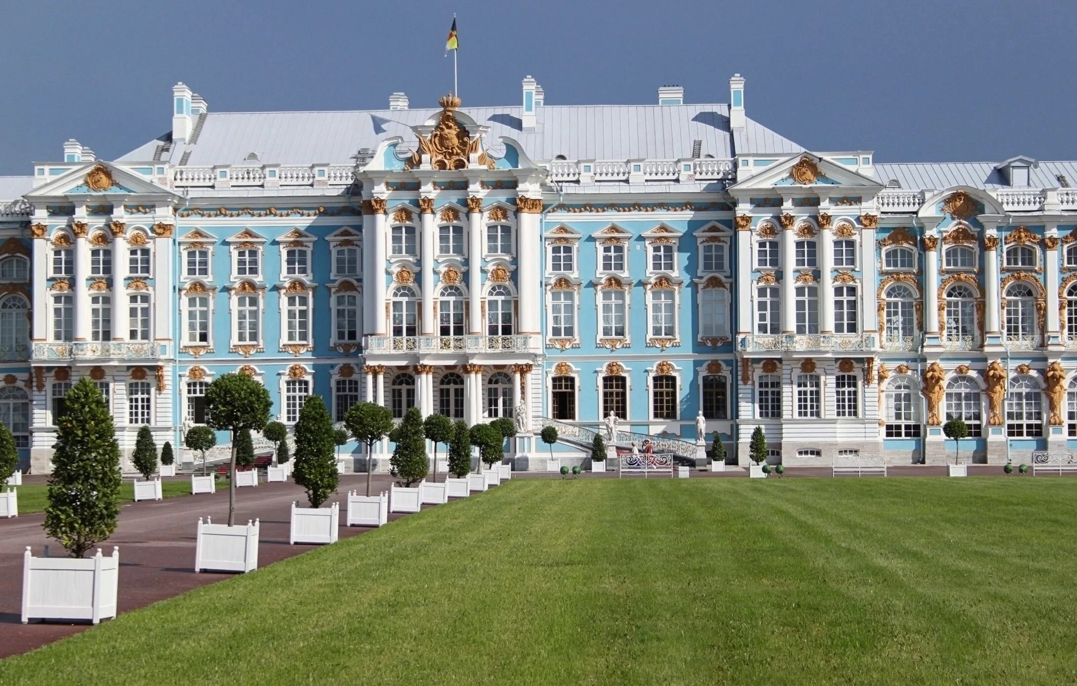 Дворец 13. Ливадийский дворец восковые фигуры. Дворец 13. Защитники зимнего дворца. Дворец 13.