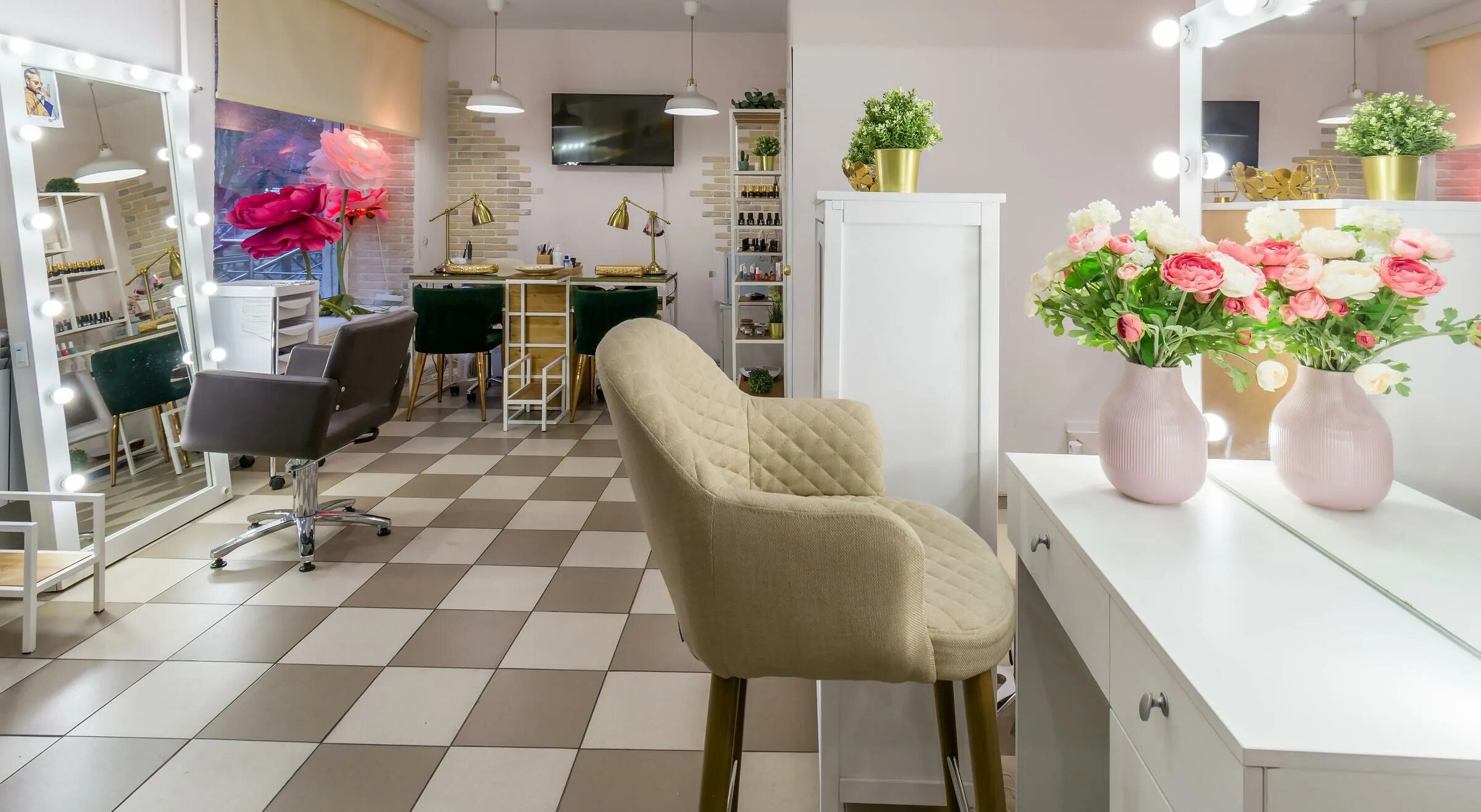 Студия красоты химки. Маяковского 25 химки салон красоты loft. студия красоты лофт химки. химки ул. маяковская 25. салон лофт маяковская.