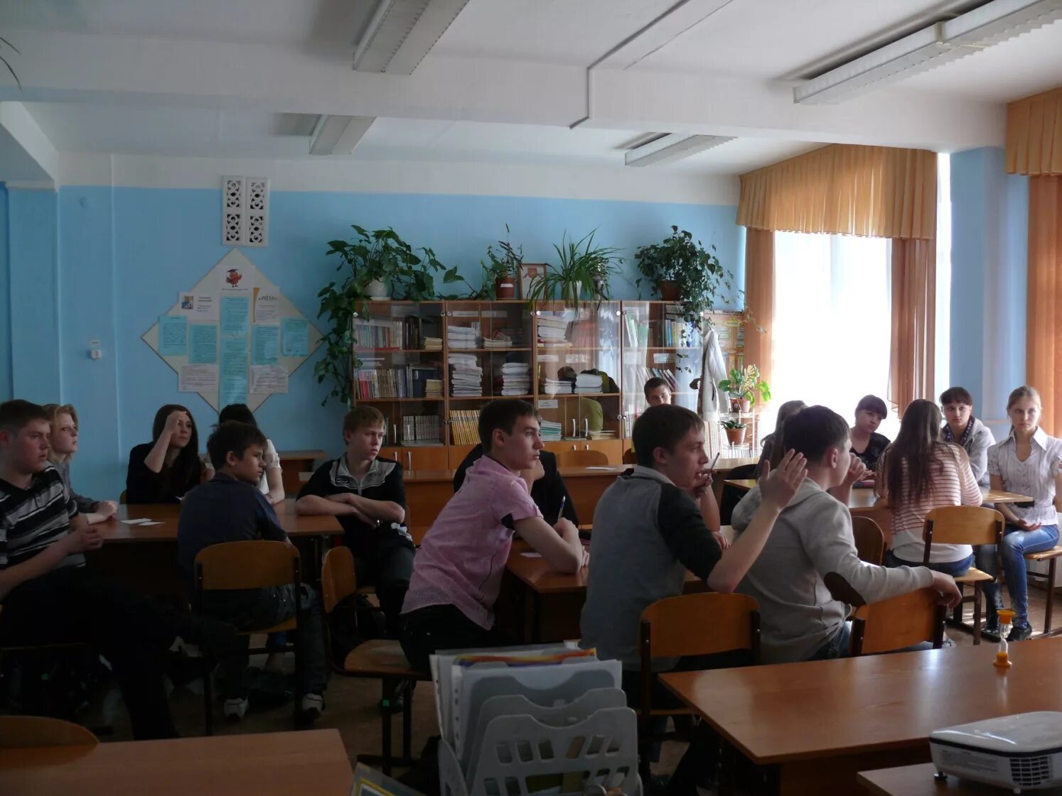 Школа 4 мыски. Школа 4 мыски. Школа 2 гатчина. Школу россия школа россия. Школа 5 мыски.