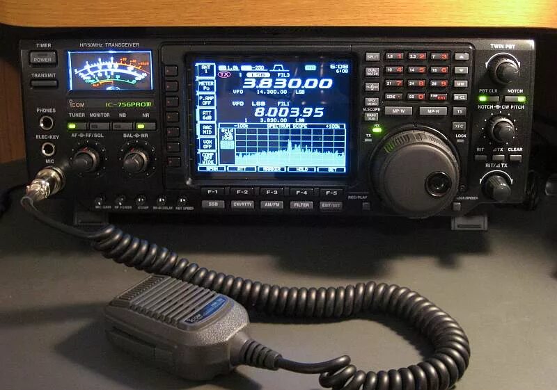 Куплю б трансиверы. Icom ic-756pro. Icom ic-756. Icom 756pro. Icom ic-756proiii.