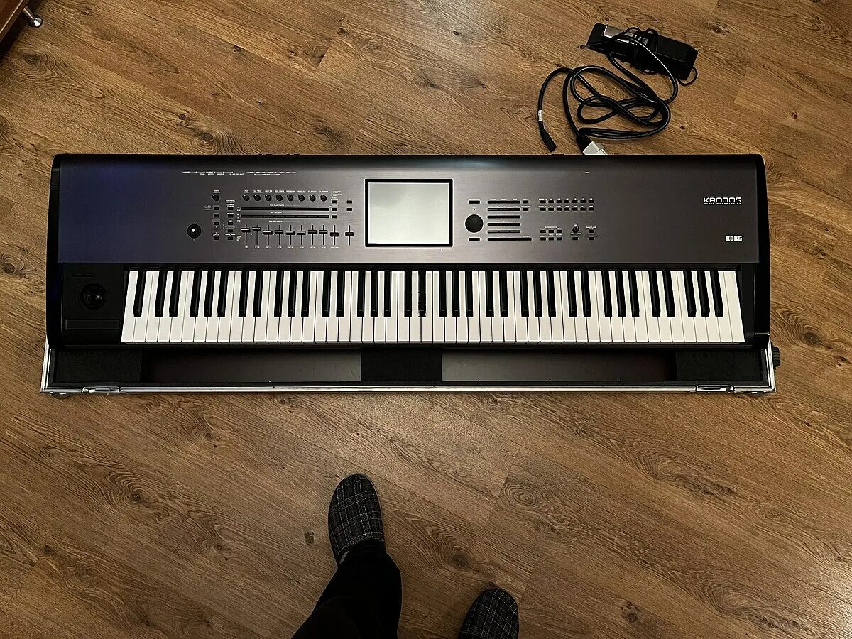 Korg kronos 2. Korg kronos 2. Корг кронос. Корг кронос. Korg kronos 88.