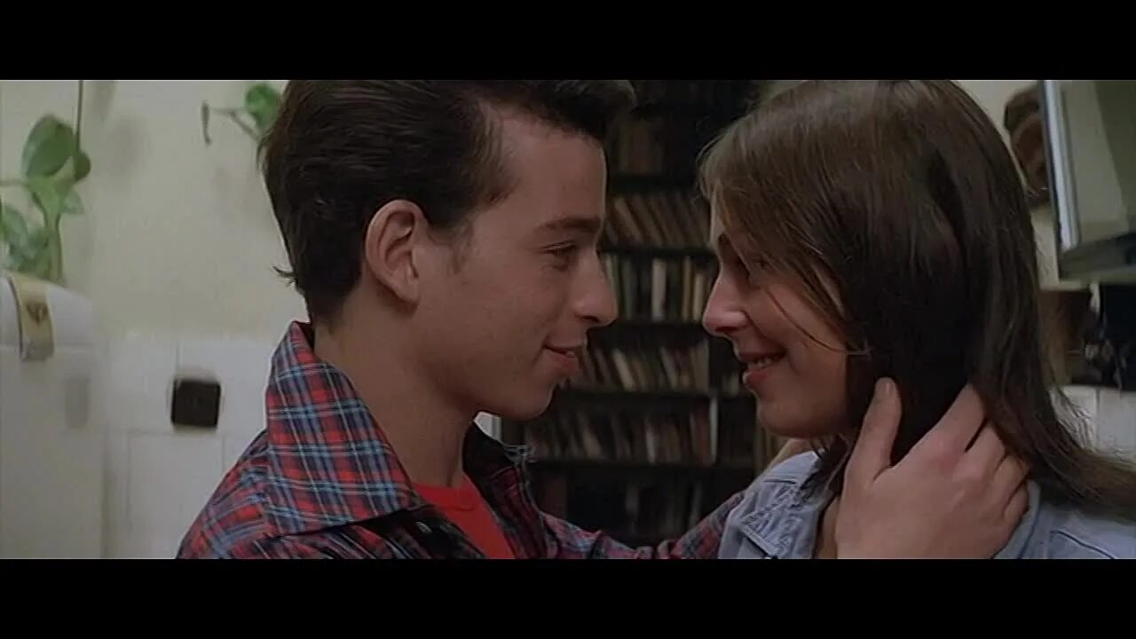 горячая жевательная резинка 8. горячая жевательная резинка 2. горячая жевательная резинка 3. горячая жевательная резинка 1. горячая жевательная резинка 2 актрисы.