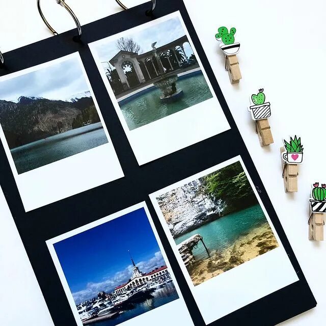 печать полароидных фото 10\10 с надписью.