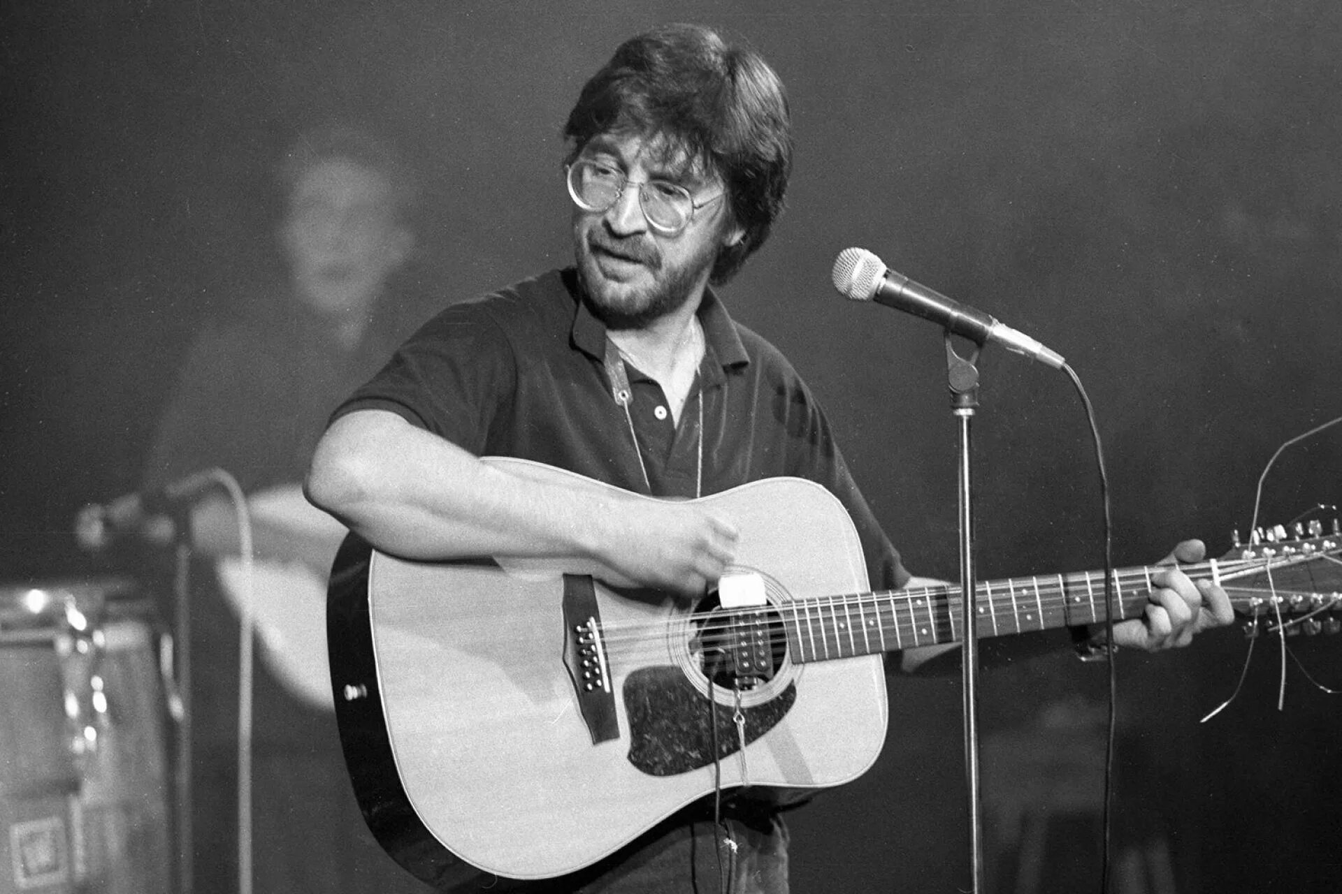 Солист шевчук. Юрий шевчук ддт. юрий шевчук 1992. солист группы ддт юрий шевчук. юрий юлианович шевчук молодой.