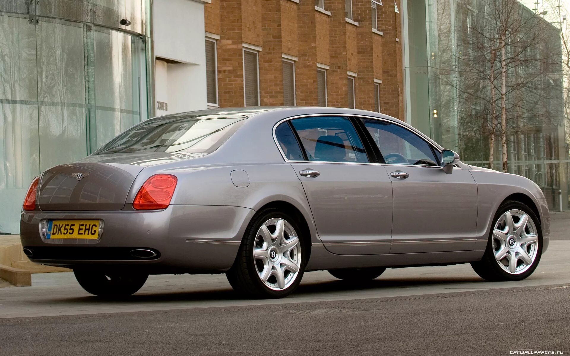 Continental Flying Spur 2005. Bentley Continental Flying Spur, 2008. Бентли Континенталь 2005. Bentley Flying Spur 2005. Бентли continental flying spur 2007