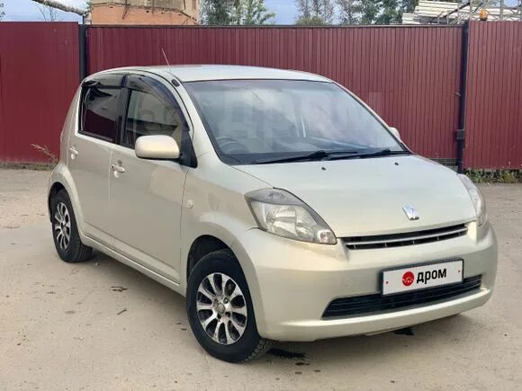 Кенгурятник на логан 1. Тойота пассо 2004. Кенгурятник на рено логан. Панель toyota passo 2009г. Тойота пассо 1.