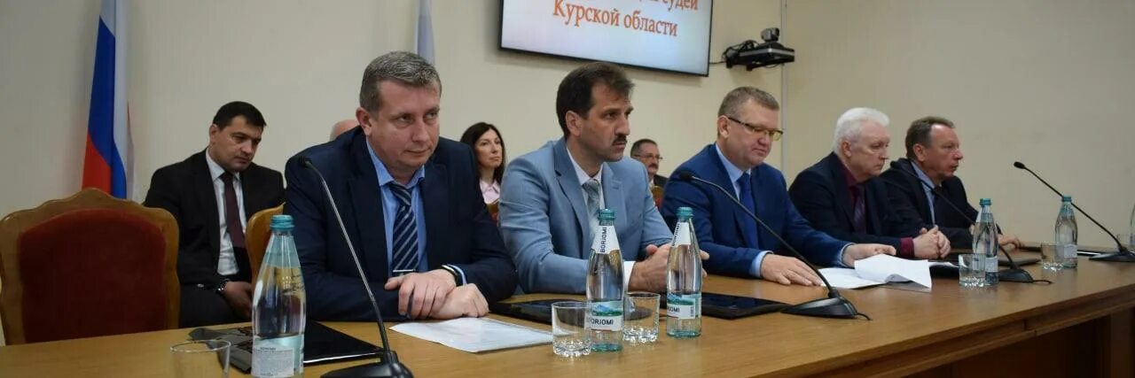 Князев юрий петрович курск. Знак 24 съезд городская партийная конференция северодвинск. Конференция современное лечение онкологии курск. Курск конференции. Курск конференции.