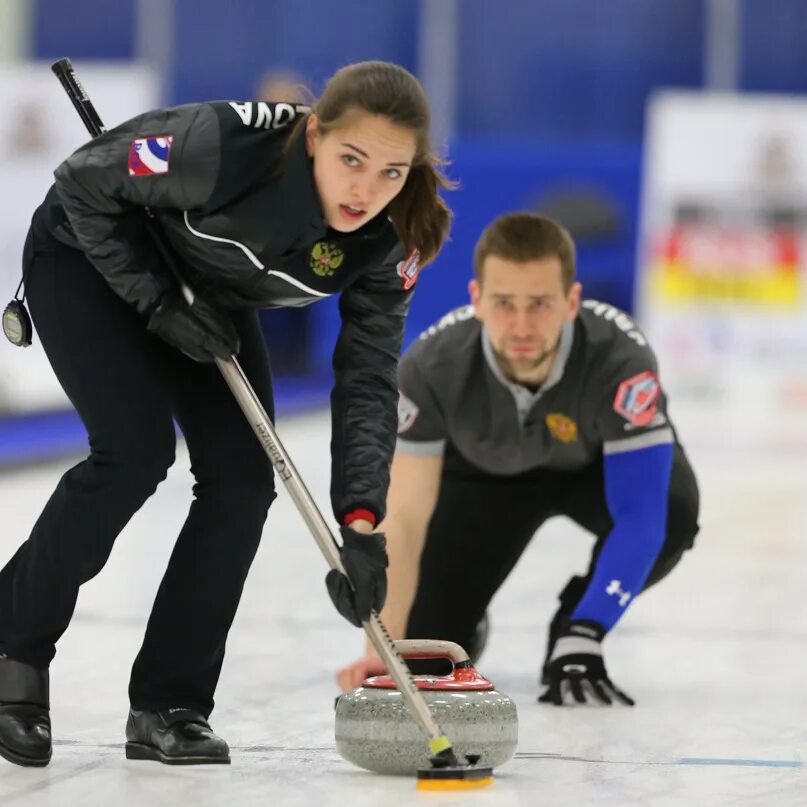 Екатерина галкина керлинг фото. Анна сидорова (россия). Екатерина владимировна галкина. Екатерина сидорова керлинг. Керлинг женская сборная швейцарии.