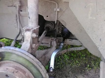 Рено логан 1 замена наконечников своими руками