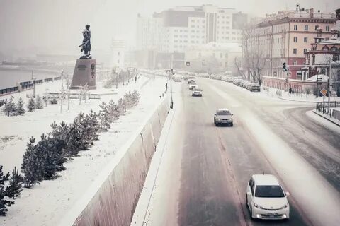 Когда в иркутске полдень в городе