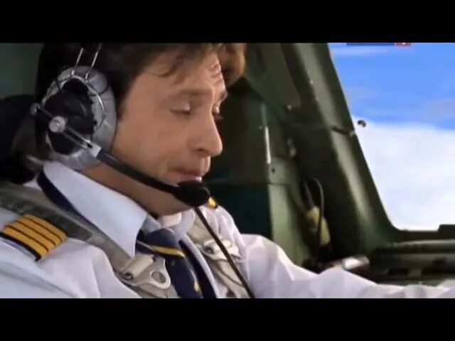 небо выбрало нас александр домогаров. время выбрало нас слушать домогаров. небо выбрало нас александр домогаров и иван. домогаров порошина в фильме о летчиках. александр домогаров и иван рудаков.