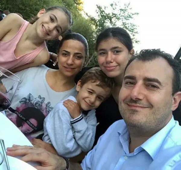 Армян можно. Большая армянская семья. моя большая армянская семья. армянские смешанные браки. смешанные браки армяне и азербайджанцы.
