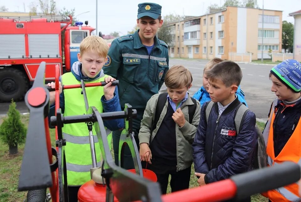 Контакт буда кошелево. Буда-Кошелево Беларусь. Буда-Кошелево Авангард. Авангард Буда кошелёво. МЧС Кошелево.