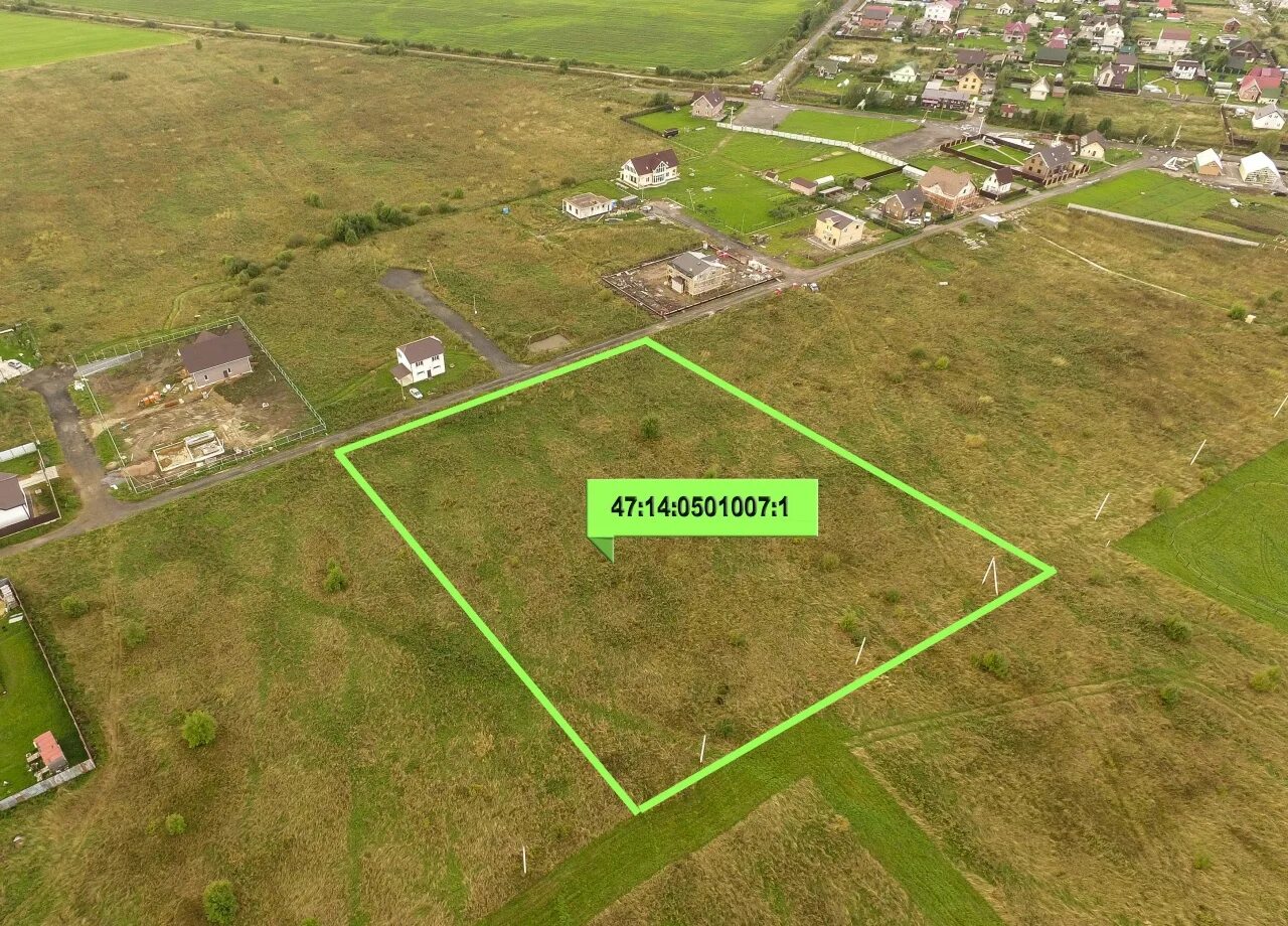 Гектар это сколько соток земли в метрах. 1 гектар равен сколько метров квадратных. 100 квадратных метров в сотках. Сколько в одном гектаре квадратных метров. Сто соток земли в метрах.