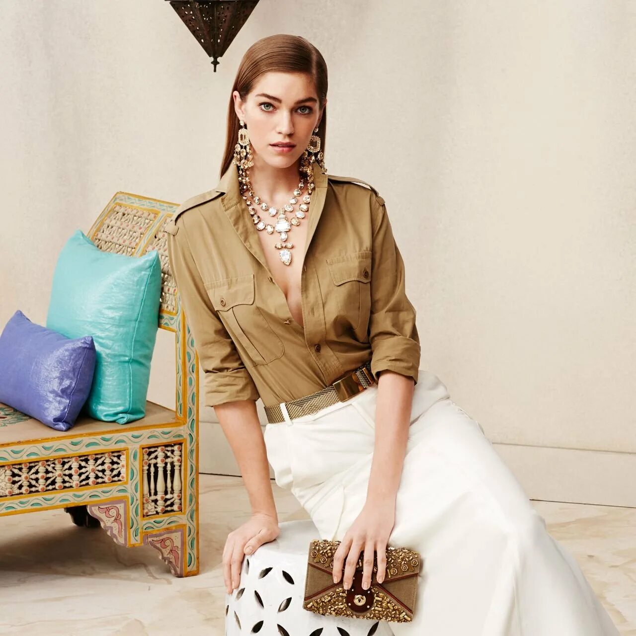 Lauren collection. Ralph lauren 2019 золотое платье. Ральф лорен 2022. Lauren collection. Ральф лорен кампейн.