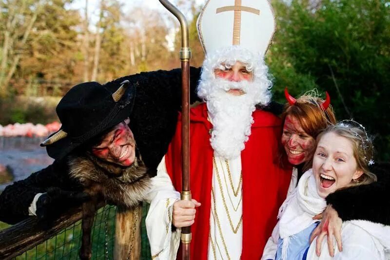 рождественская ярмарка в праге чехия. новый год в чехии традиции. рождественские традиции в чехии. рождественская прага. новогодняя прага.